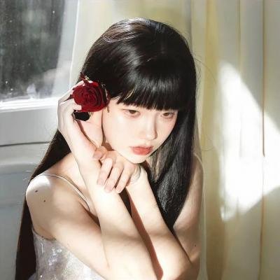 抓着彩虹的男人